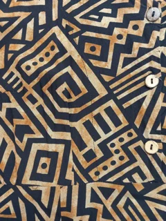 مشکی نخدیN008 Printed 3-Button Shirt